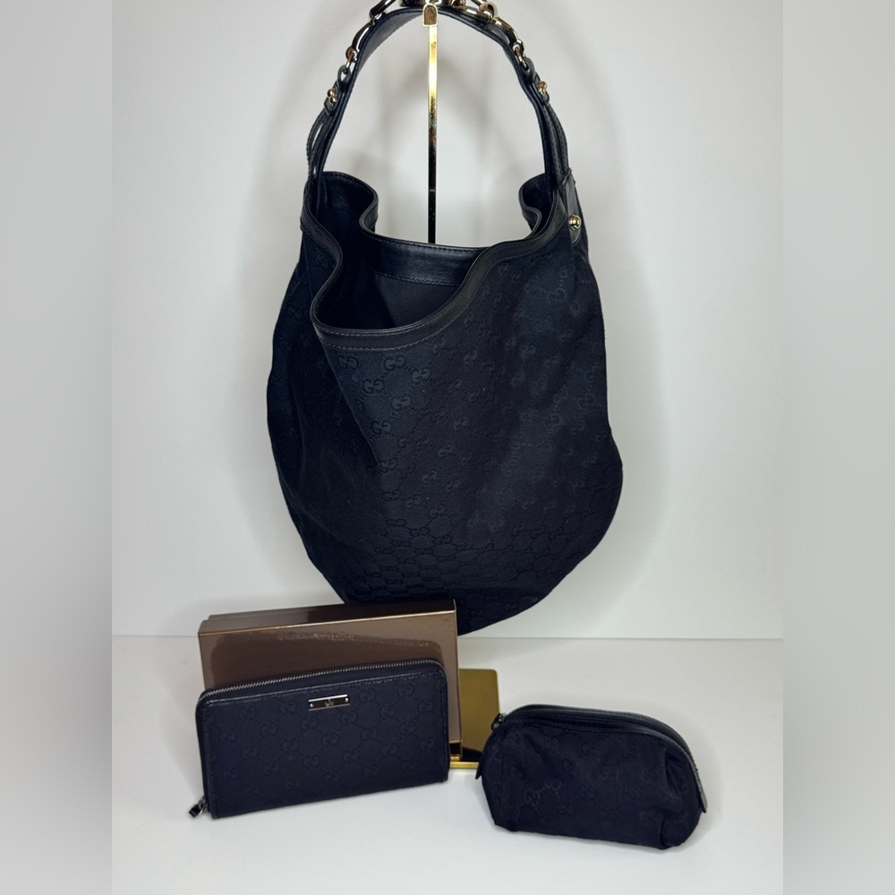 Gucci Monogram Canvas Collection - Picture 5 of 7